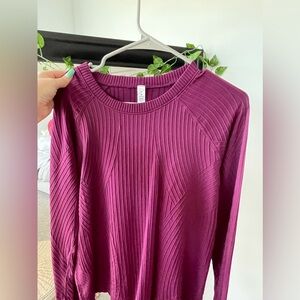 Lululemon long sleeve top